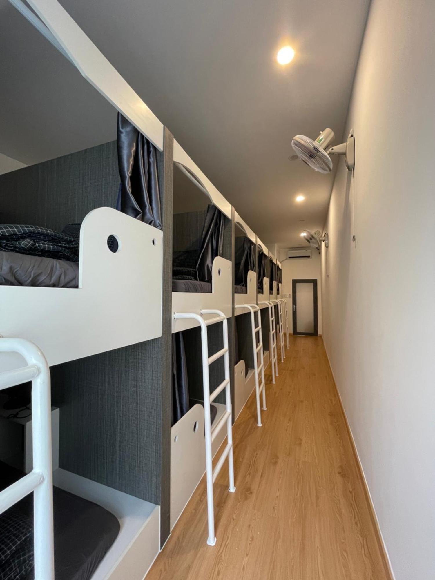 Alphabet Home Capsule Ho Chi Minh-byen Eksteriør bilde